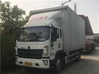 宝山二手中国重汽 豪沃 
