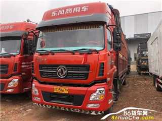 龙岩二手东风商用车 天龙前四后四-292雷诺9.6米苍栏 