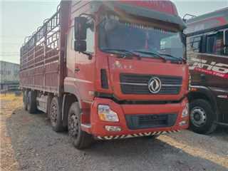 德宏二手东风商用车 天龙 天龙前四后八高栏货车